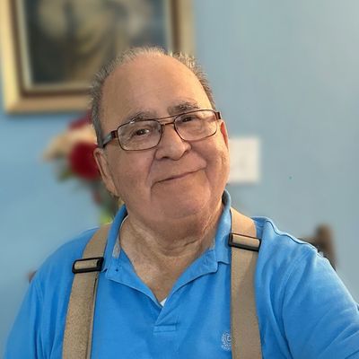 Manuel D Lopez