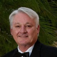Stephen E Yohe